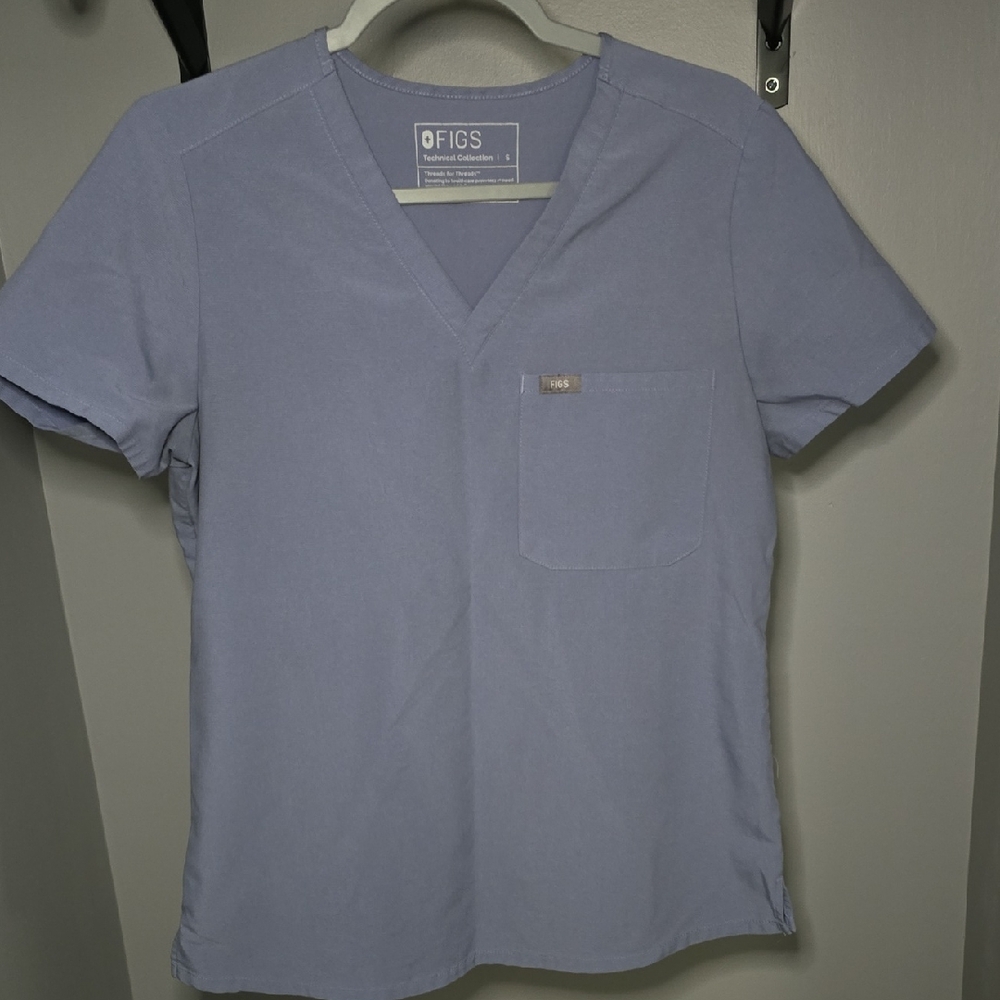 Figs Vapor Blue Catarina scrub top